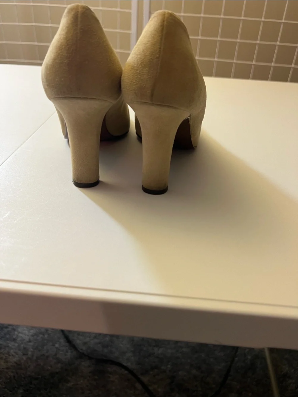 Donna Karan Tan Suede Pointed-Toe Pumps